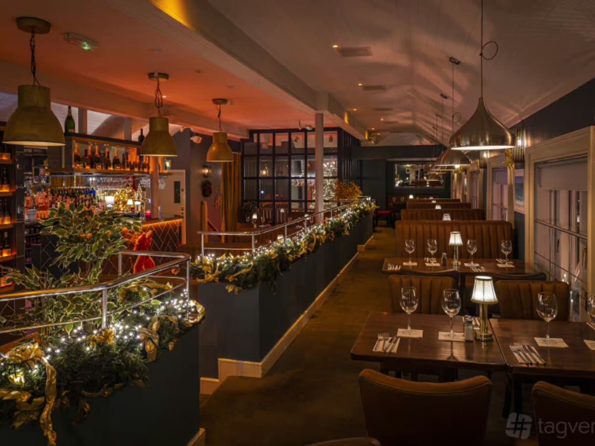 The dining room at Scott's Dublin.